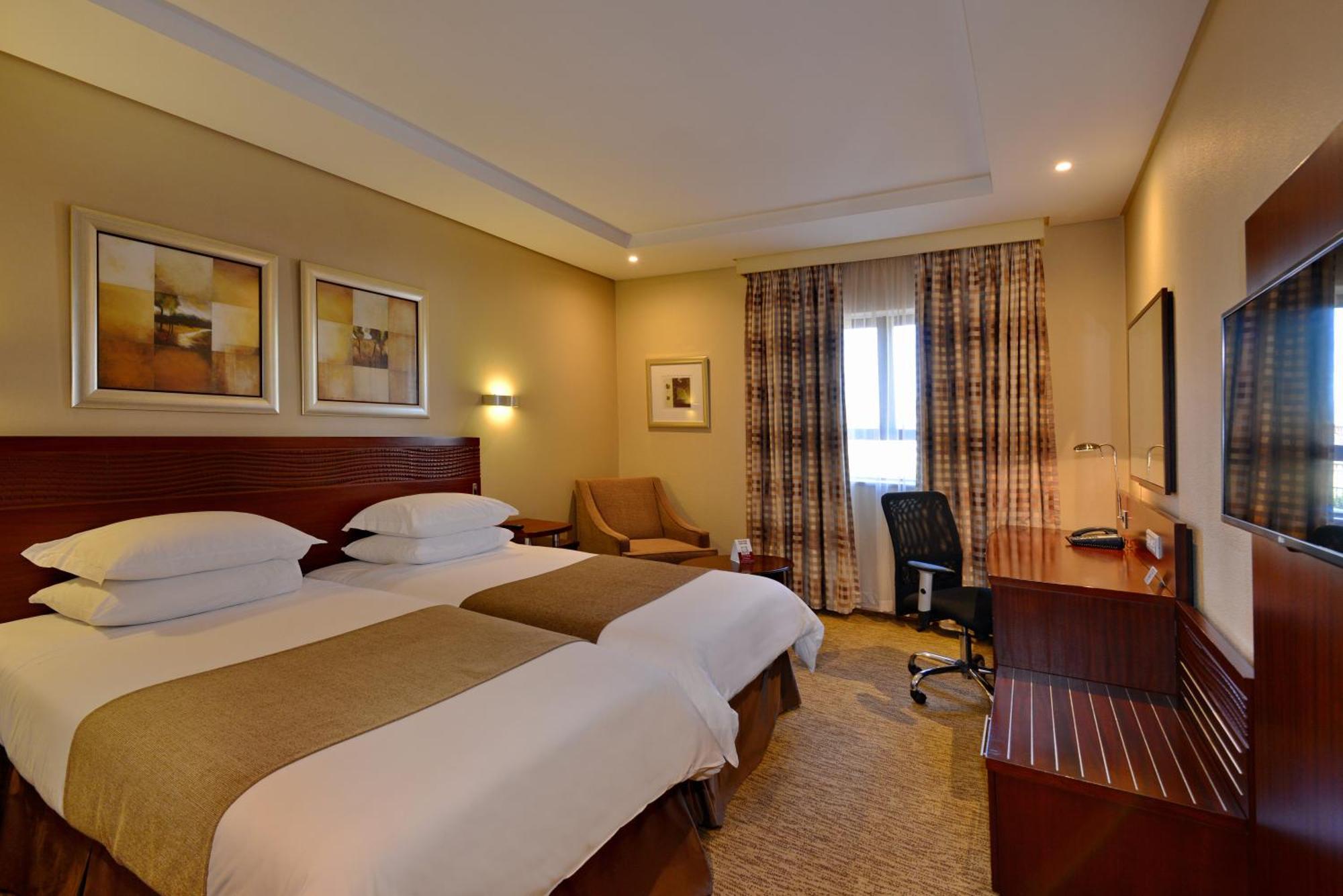 City Lodge Hotel Johannesburg Airport, Barbara Road Κέμπτον Παρκ Εξωτερικό φωτογραφία