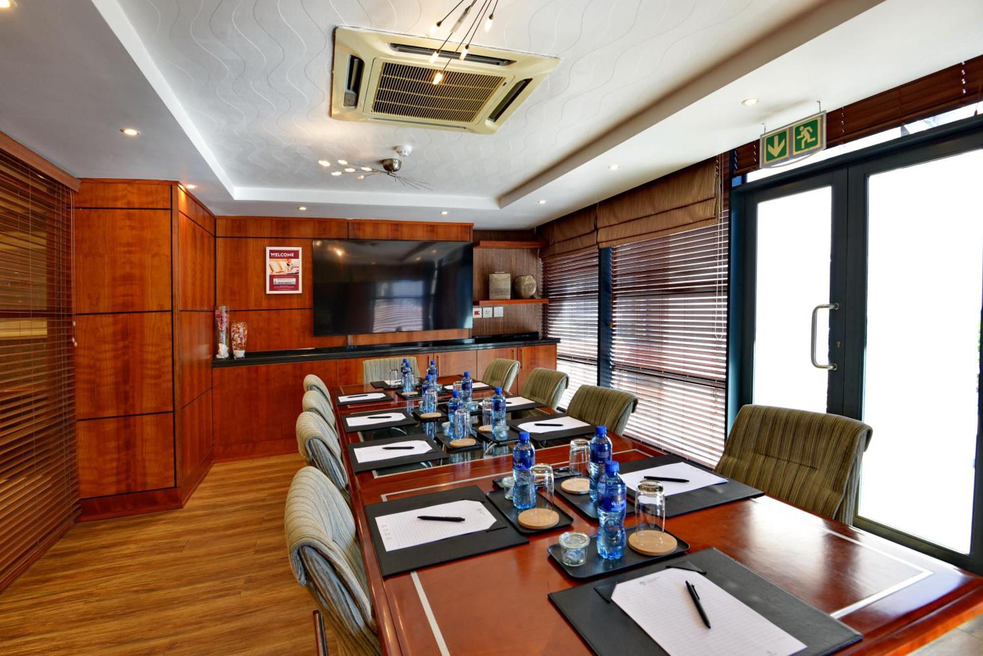 City Lodge Hotel Johannesburg Airport, Barbara Road Κέμπτον Παρκ Εξωτερικό φωτογραφία