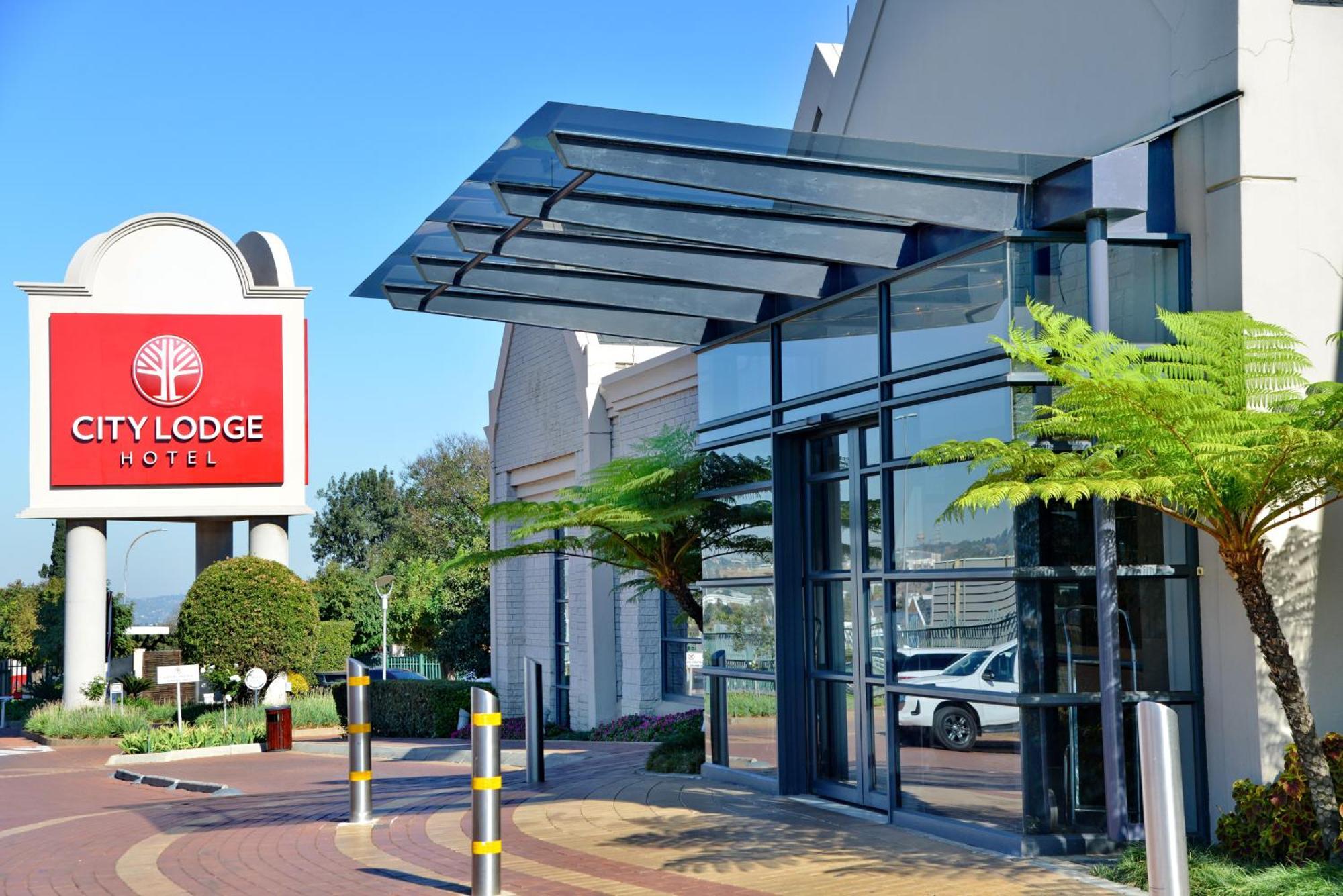 City Lodge Hotel Johannesburg Airport, Barbara Road Κέμπτον Παρκ Εξωτερικό φωτογραφία