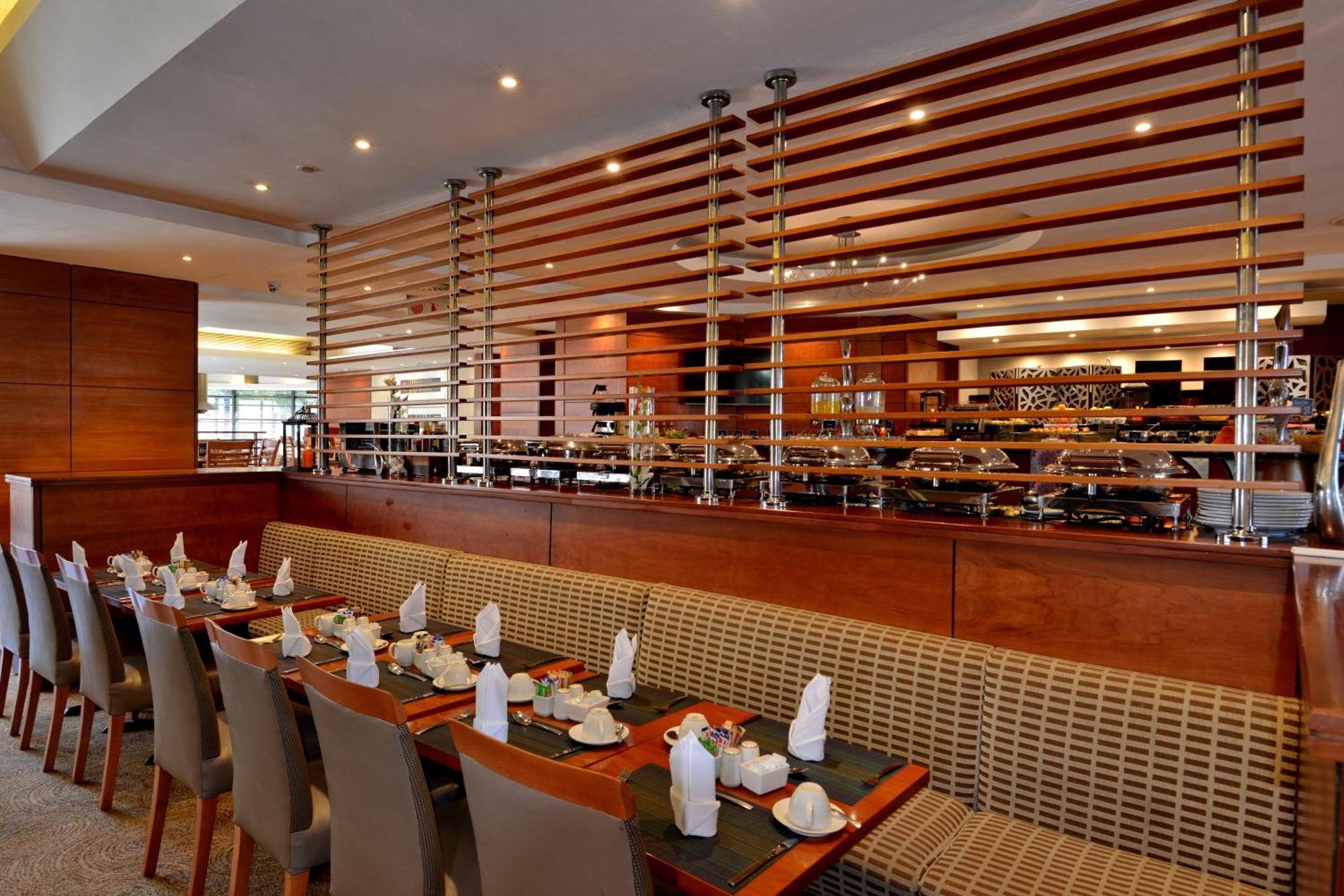 City Lodge Hotel Johannesburg Airport, Barbara Road Κέμπτον Παρκ Εξωτερικό φωτογραφία
