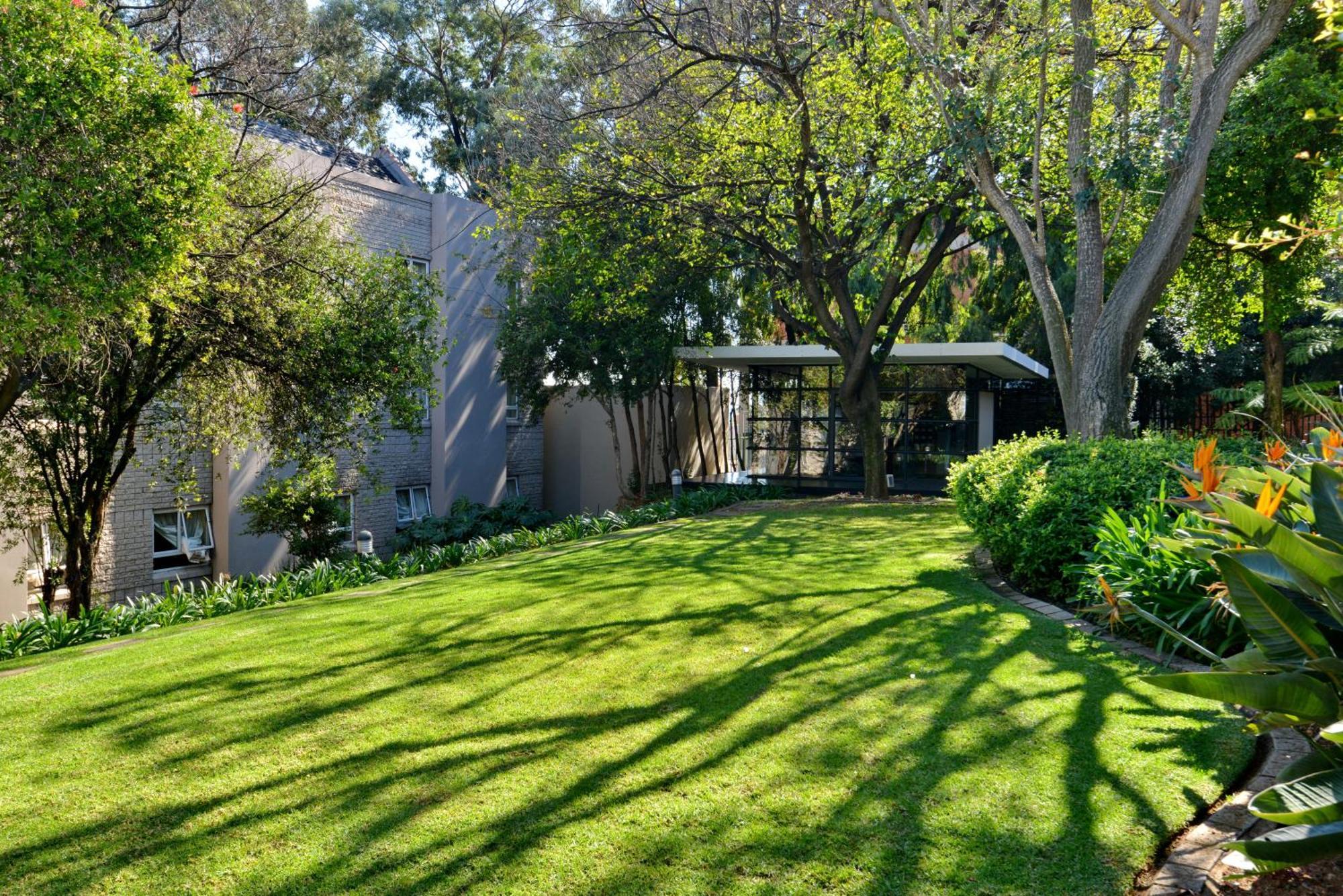 City Lodge Hotel Johannesburg Airport, Barbara Road Κέμπτον Παρκ Εξωτερικό φωτογραφία